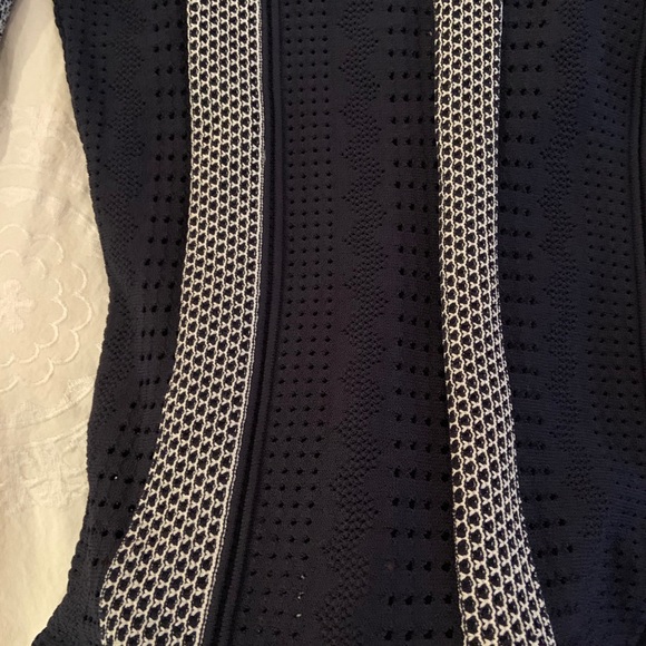 Derek Lam 10 Crosby Long Sleeve Top - Picture 3 of 9